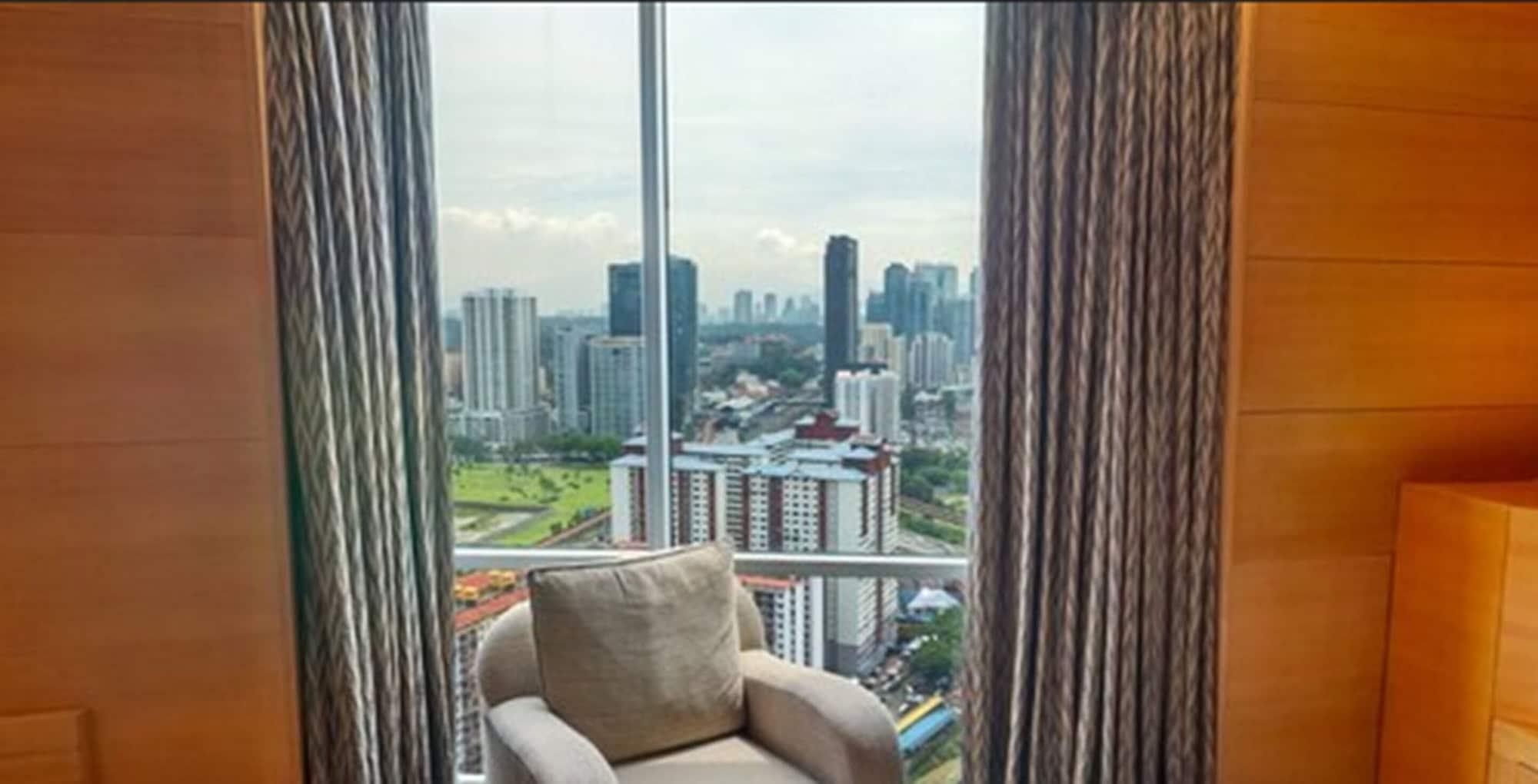 St Giles Gardens Hotel Kuala Lumpur Buitenkant foto View from the 16th floor of the building